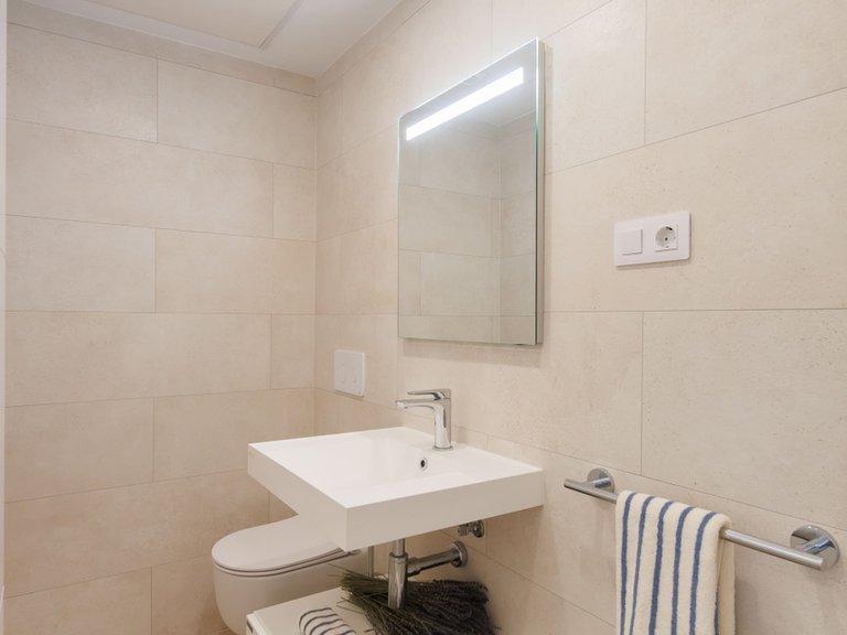 Apartment for Sale in Fuengirola, Malaga 14