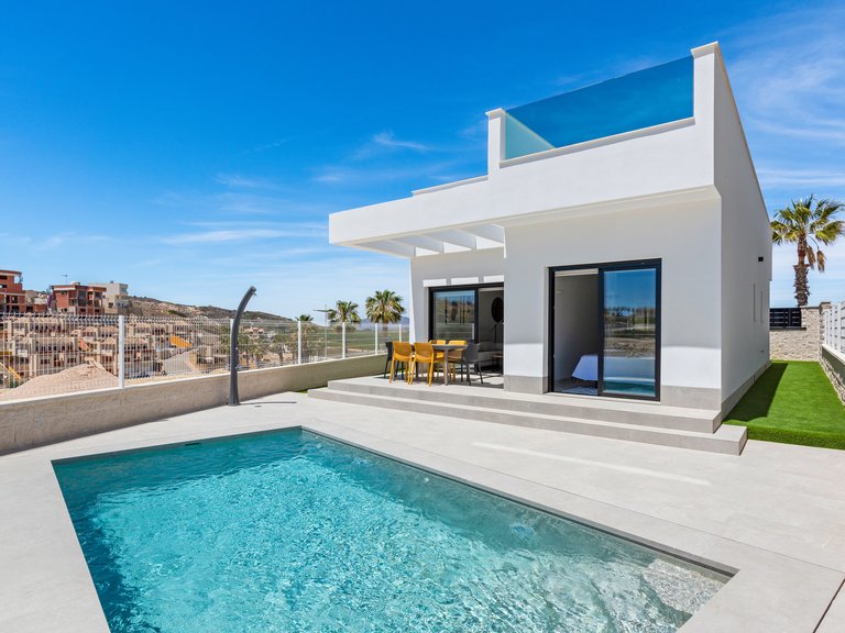 Villa for Sale in La Finca Golf, Alicante 1