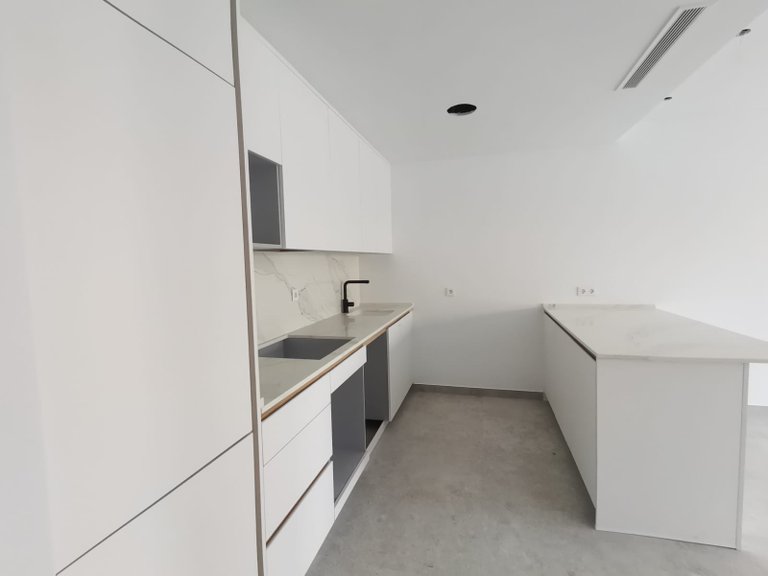 Apartment for Sale in Torrevieja, Alicante 30