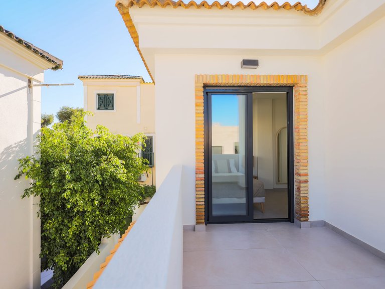 Villa for Sale in Orihuela Costa, Alicante 2