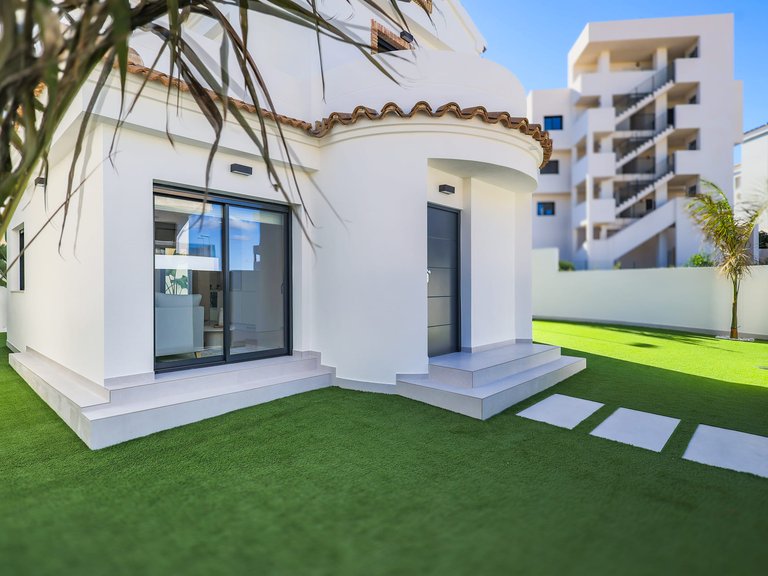Villa for Sale in Orihuela Costa, Alicante 27