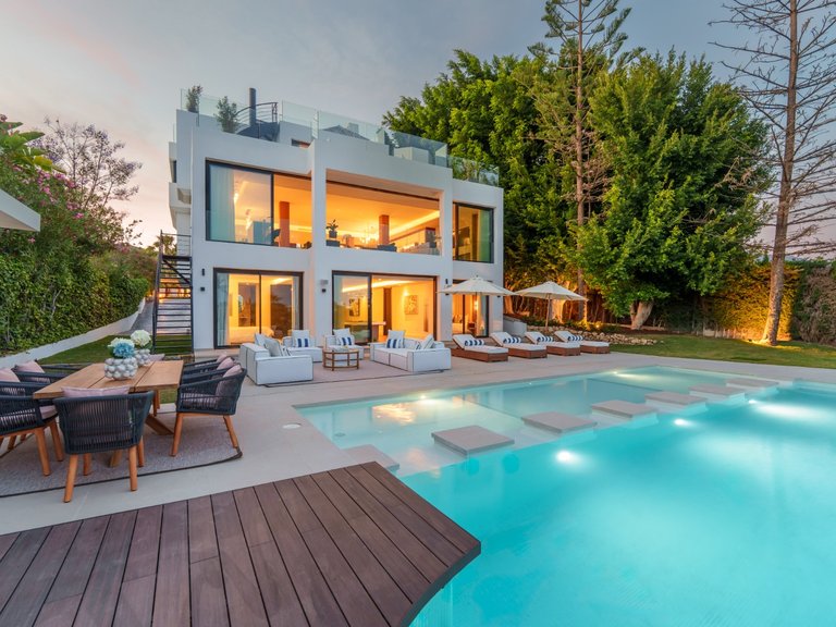 Villa for Sale in Marbella, Malaga 50