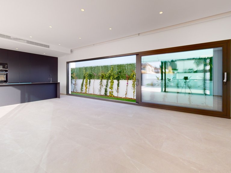 Villa for Sale in Los Alcazares, Murcia 26