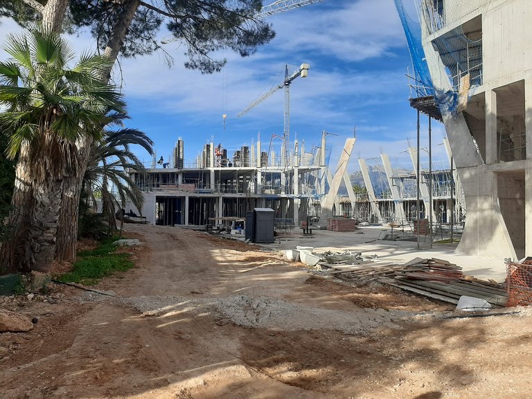 Apartment for Sale in Alfaz Del Pi, Alicante 32