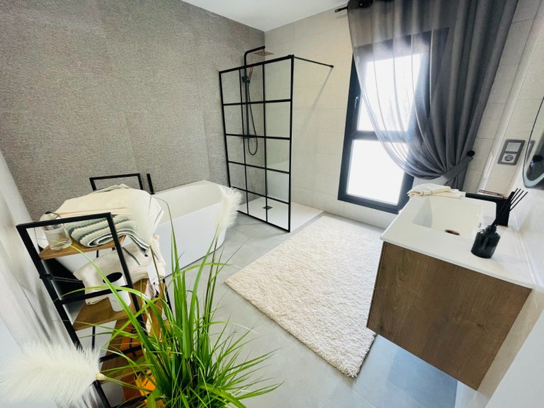 Villa for Sale in Torrevieja, Alicante 2