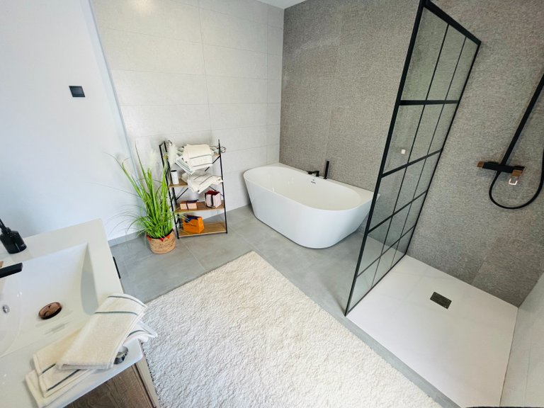 Villa for Sale in Torrevieja, Alicante 24
