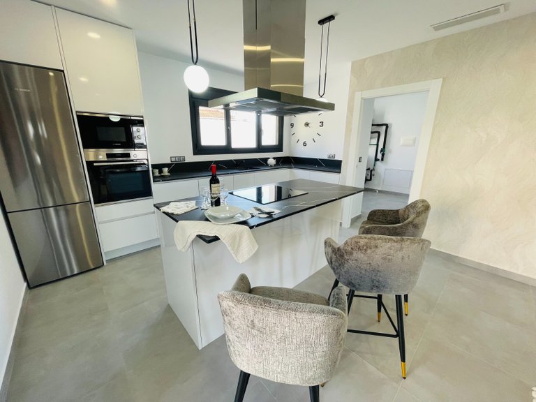 Villa for Sale in Torrevieja, Alicante 18