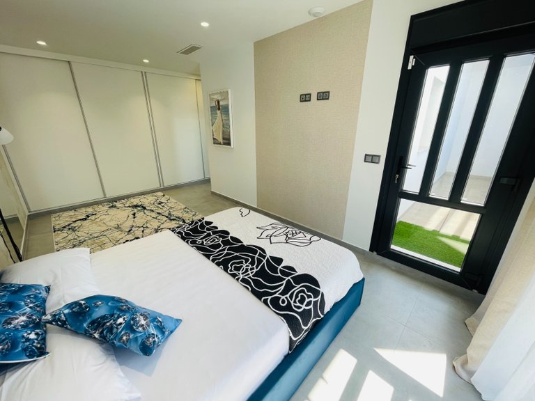 Villa for Sale in Torrevieja, Alicante 25