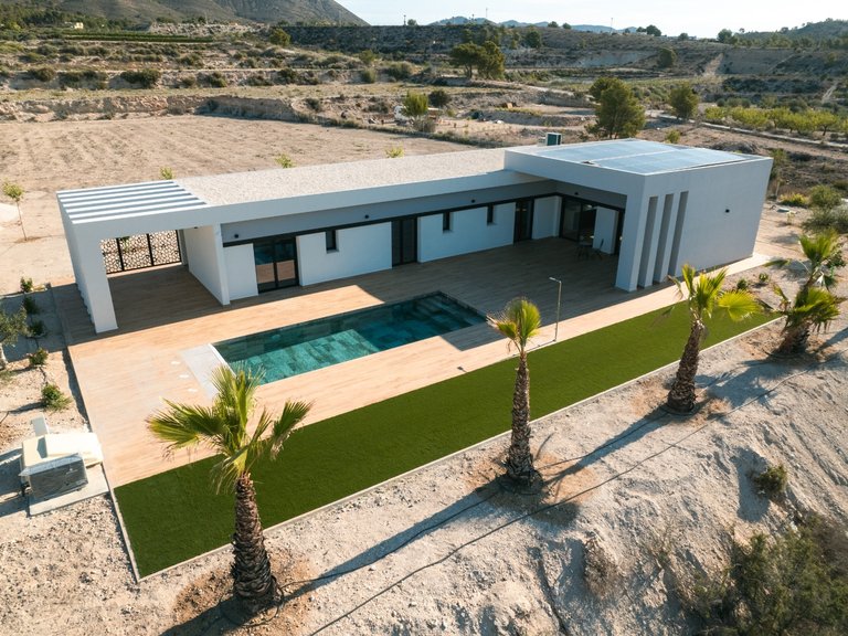 Villa for Sale in Pinoso, Alicante 30