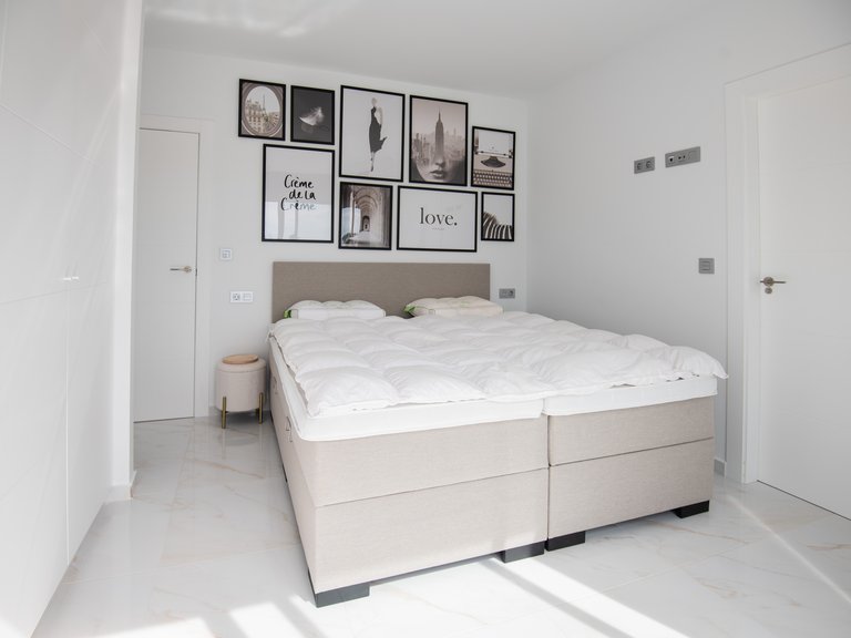 Villa for Sale in Pinar De Campoverde, Alicante 27