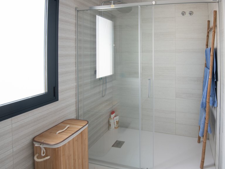 Villa for Sale in Pinar De Campoverde, Alicante 32