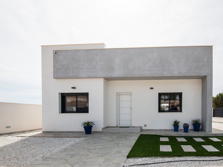 Villa for Sale in Pinar De Campoverde, Alicante 46