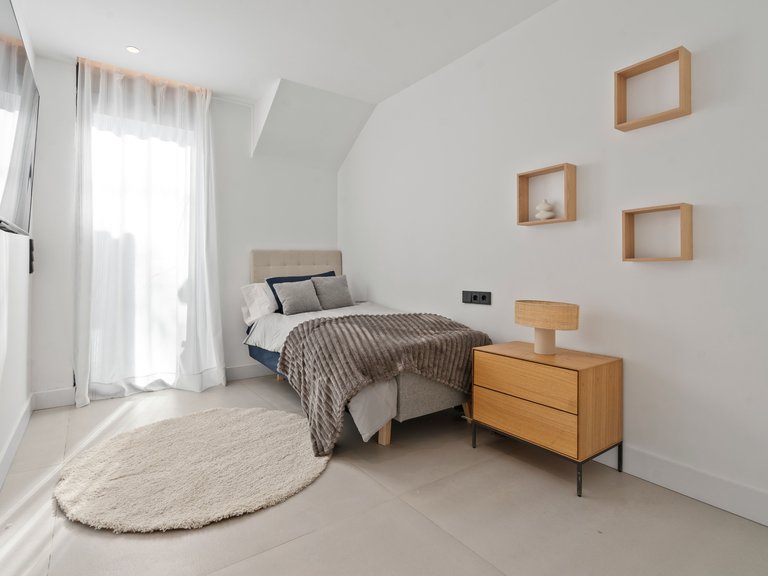 Penthouse for Sale in El Paraíso, Malaga 9
