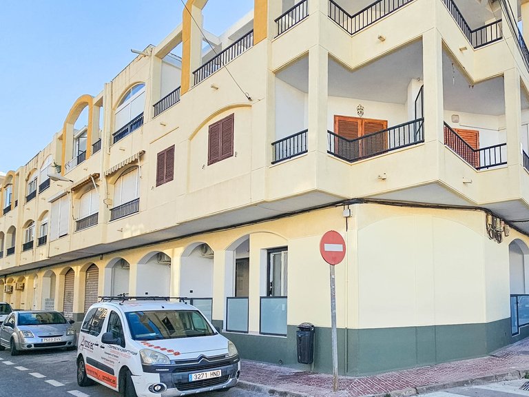 Apartment for Sale in Torrevieja, Alicante 1