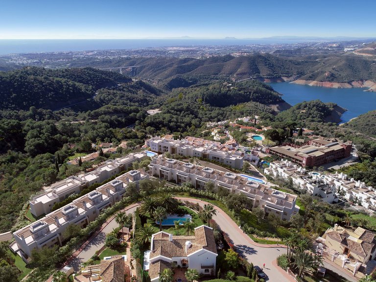 Town House for Sale in Cerros Del Lago, Malaga 45