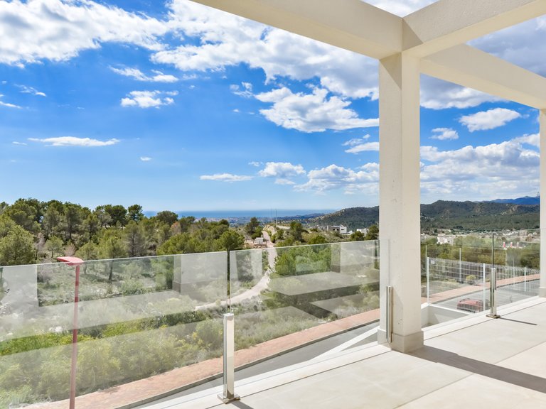 Villa for Sale in Finestrat, Alicante 7