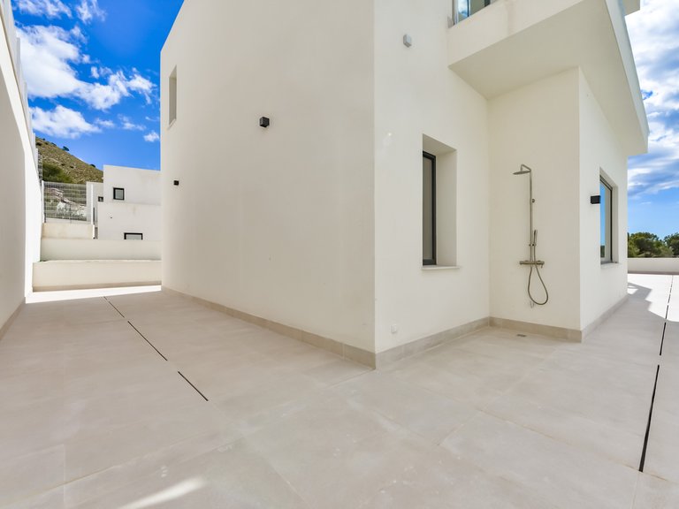 Villa for Sale in Finestrat, Alicante 12