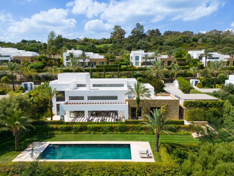Villa for Sale in Casares, Malaga 4