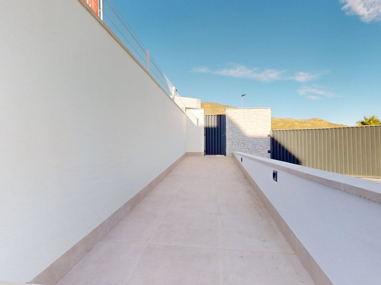 Villa for Sale in Finestrat, Alicante 28