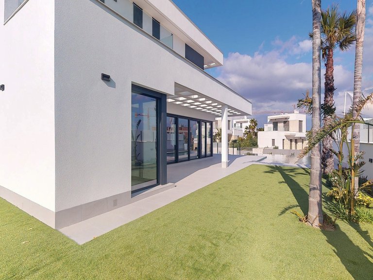 Villa for Sale in Finestrat, Alicante 27