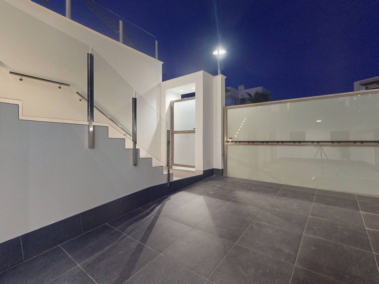 Villa for Sale in Finestrat, Alicante 28