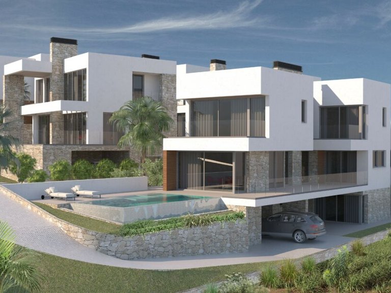 Villa for Sale in Las Farolas, Malaga 1