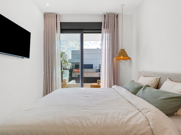 Town House for Sale in Dolores, Alicante 28