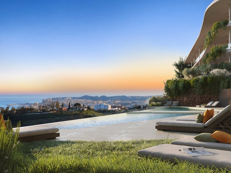 Penthouse for Sale in Fuengirola, Malaga 1
