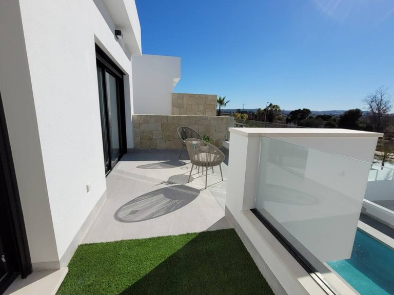 Villa for Sale in La Marina, Alicante 18
