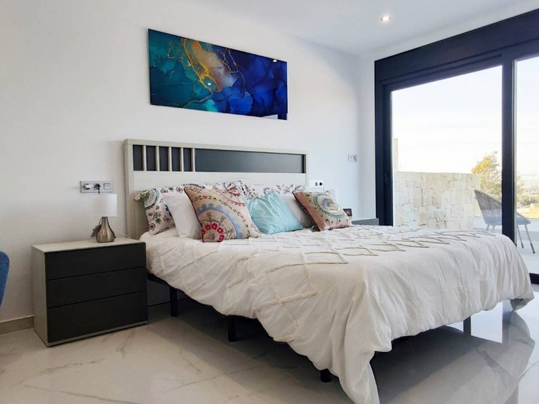 Villa for Sale in La Marina, Alicante 13