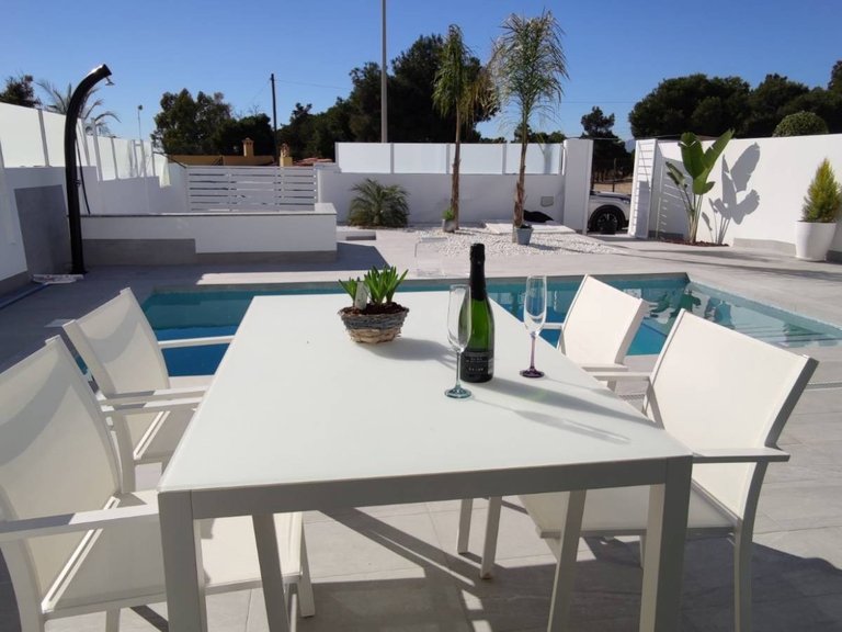 Villa for Sale in La Marina, Alicante 21