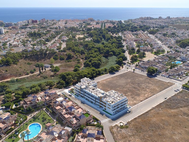 Apartment for Sale in Mil Palmeras, Alicante 6