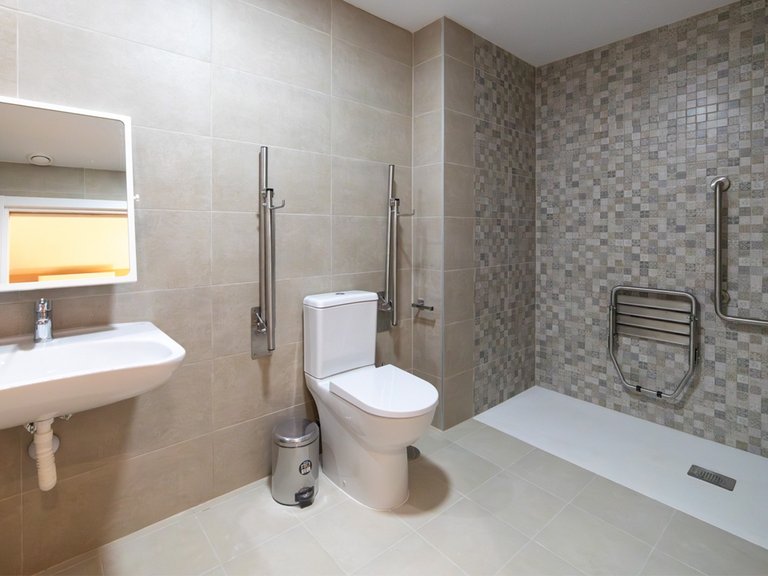 Apartment for Sale in Mil Palmeras, Alicante 17