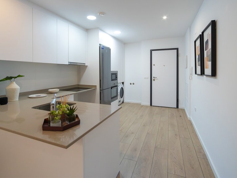 Apartment for Sale in Mil Palmeras, Alicante 11