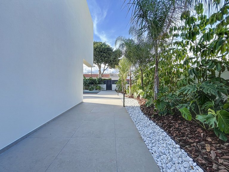 Villa for Sale in El Albir, Alicante 29