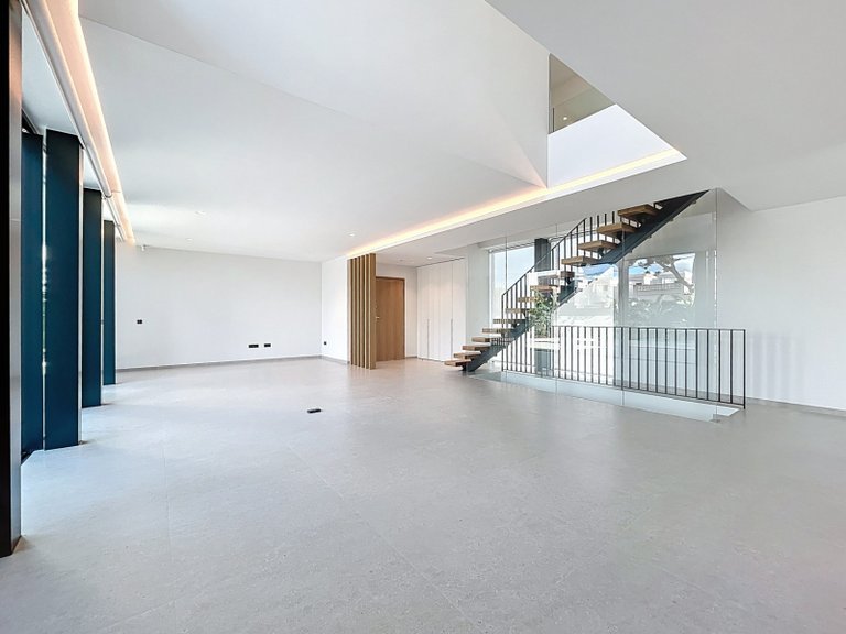 Villa for Sale in El Albir, Alicante 11