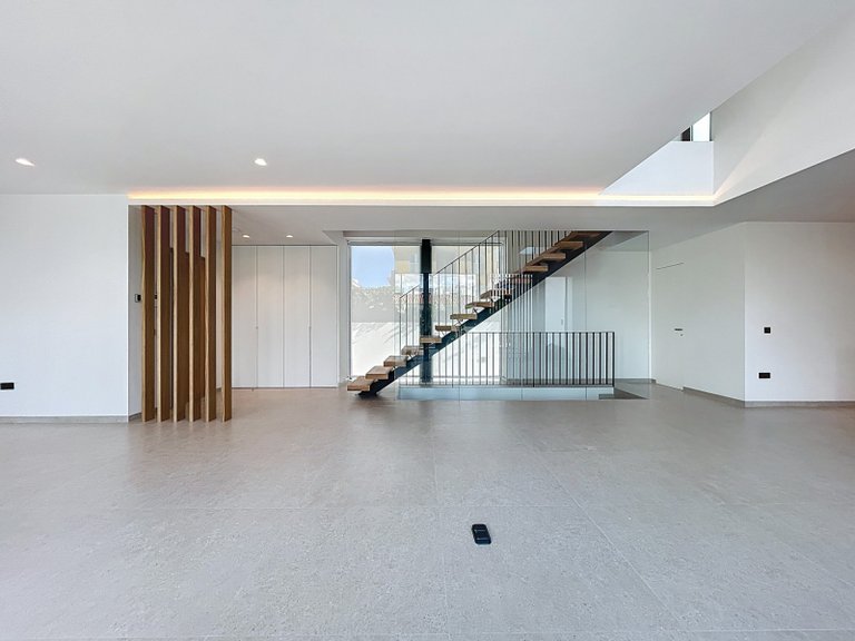 Villa for Sale in El Albir, Alicante 5