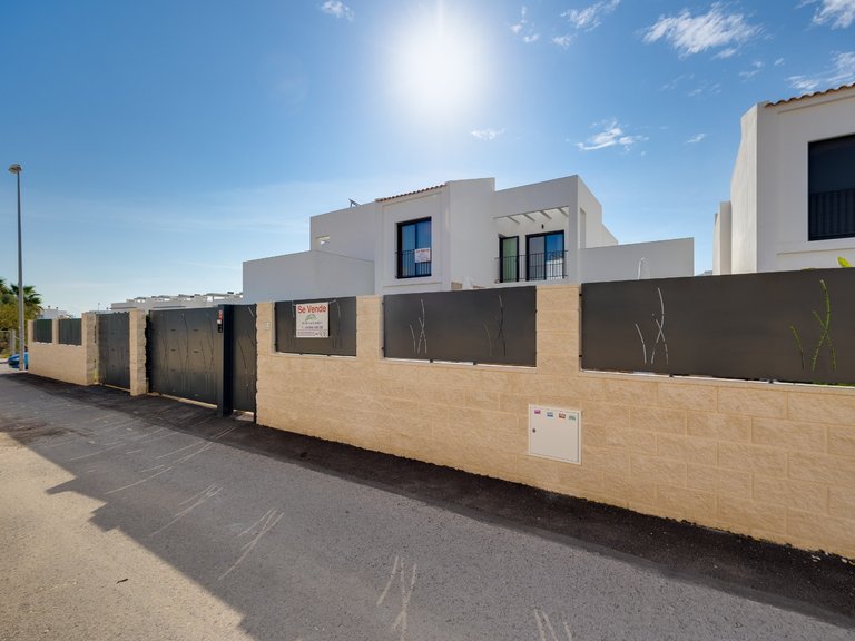 Villa for Sale in Ciudad Quesada, Alicante 46