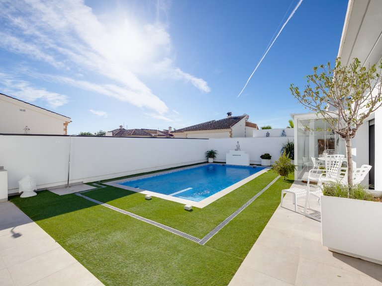 Villa for Sale in Formentera Del Segura, Alicante 13