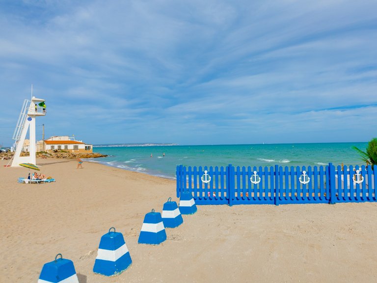 Villa for Sale in Formentera Del Segura, Alicante 44
