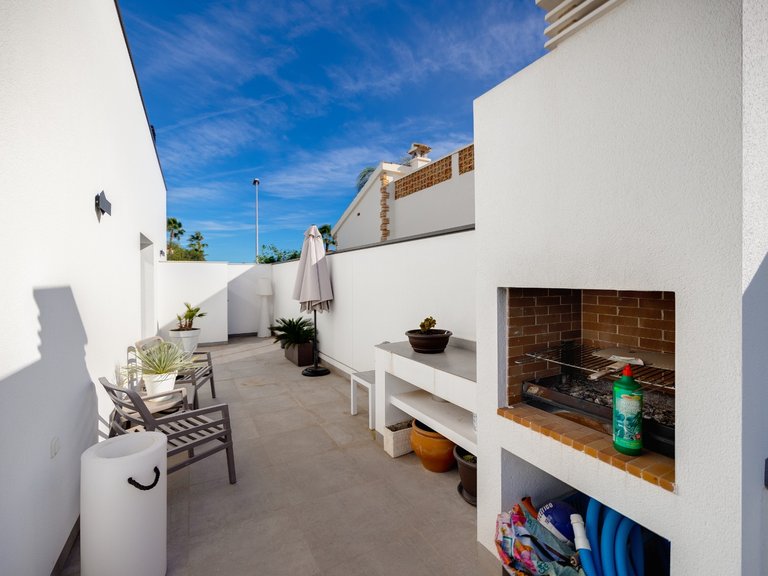 Villa for Sale in Formentera Del Segura, Alicante 8