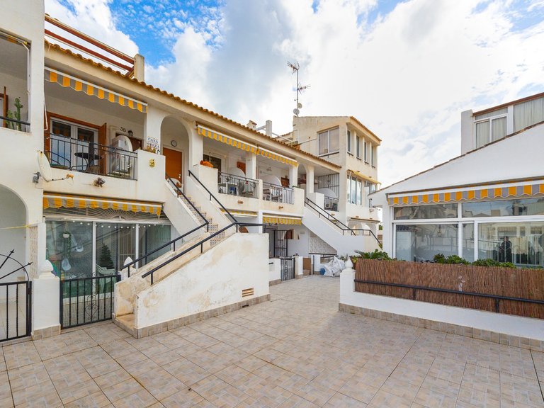 Apartment for Sale in Torrevieja, Alicante 36