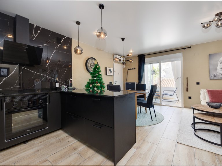 Apartment for Sale in Torrevieja, Alicante 9