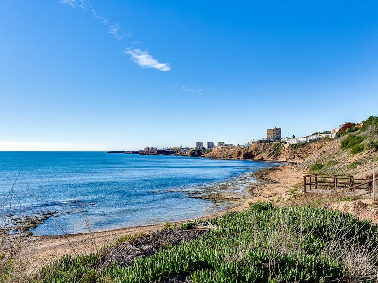 Apartment for Sale in Torrevieja, Alicante 39