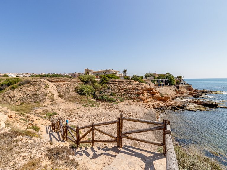 Apartment for Sale in Torrevieja, Alicante 45