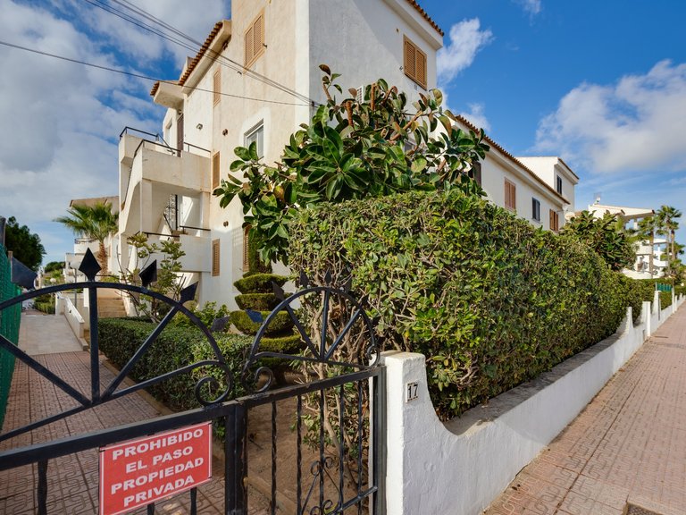 Apartment for Sale in Torrevieja, Alicante 1