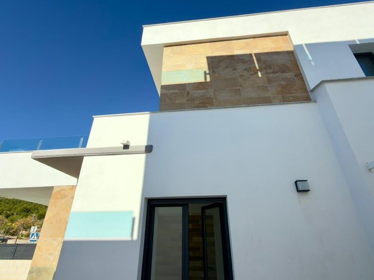 Villa for Sale in Polop, Alicante 4
