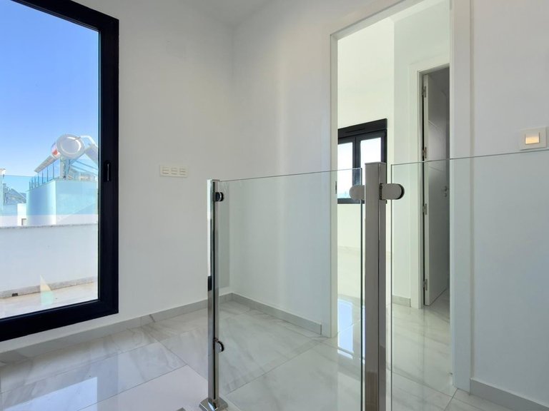 Villa for Sale in Polop, Alicante 39