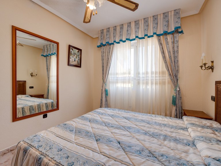 Villa for Sale in Torrevieja, Alicante 34