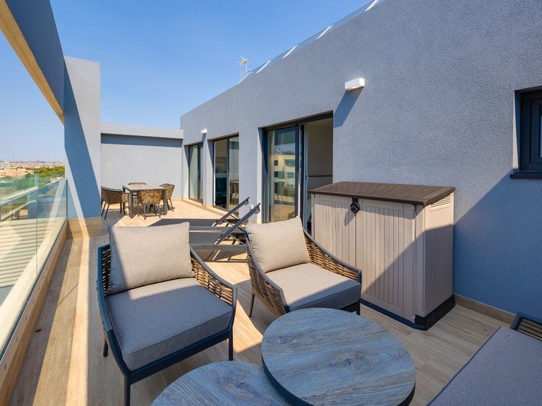 Penthouse for Sale in Punta Prima, Alicante 50